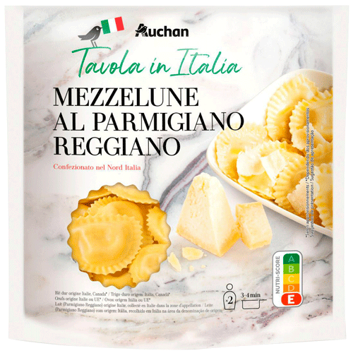 paquet de mezzelune avec une belle photo de plat de mezzelune au parmesan